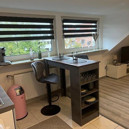 25 Qm Ferienwohnung Neuss Furth Kültér fotó