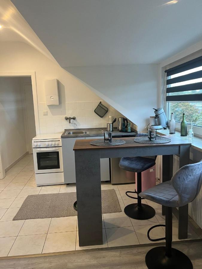25 Qm Ferienwohnung Neuss Furth Kültér fotó