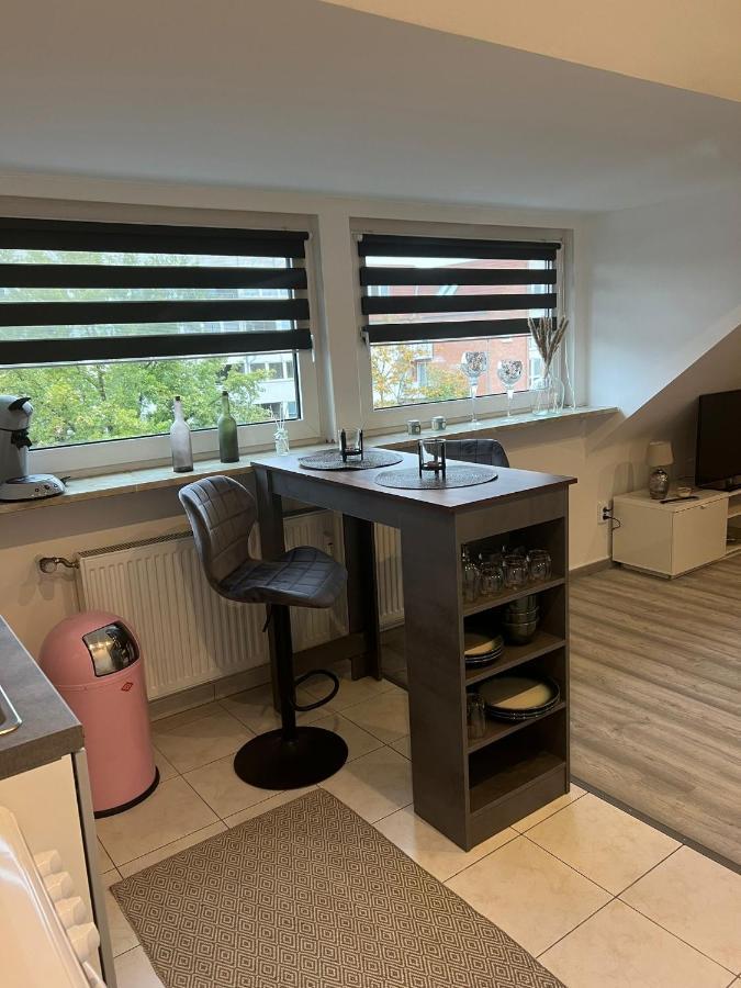 25 Qm Ferienwohnung Neuss Furth Kültér fotó